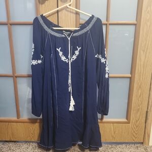 Chelsea & Theodore Dresses for Women on Sale up to 90% Off: Poshmark